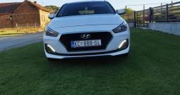 Hyundai i30, benzin - plin