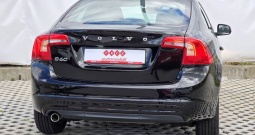 VOLVO S60 2.0D AT