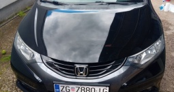 Honda Civic 2.2 i-dtec sport registrirana godinu dana