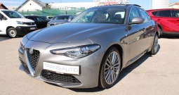 Alfa Romeo Giulia 2.2 MJT AUTOMATIK Ti *NAVIGACIJA, KAMERA, PANORAMA*