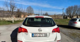 Opel Astra J Karavan 1.7 CDTI