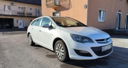 Opel Astra J Karavan 1.7 CDTI