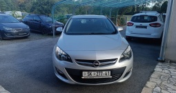 Opel Astra 1.7 CDTI, pet vrata - redizajn - kartice