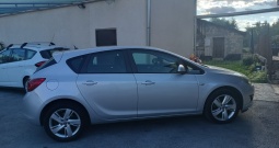 Opel Astra 1.7 CDTI, pet vrata - redizajn - kartice