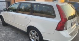 Prodajem Volvo V50, 1.6 D