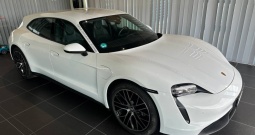 Porsche Taycan Sport Turismo 476 KS, ACC+KAM+GR SJED+LED+BOSE