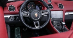 Porsche 718 Spyder 4.0 manual 420 KS, KAM+LED+GR SJED+TEM+CHRONO+BOSE