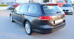 VW Passat Variant 1.6 TDI DSG *NAVIGACIJA*