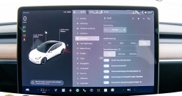 Tesla Model 3 Performance AWD 510 KS, ACC+KAM+LED+GR SJED+NAVI+ASIST