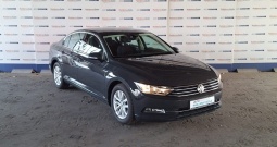 VW PASSAT 2.0 TDI COMFORTLINE - Jamstvo 15 mjeseci, 17.500,00 €