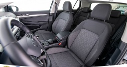 VW Golf VIII 2.0 TDI Life 116 KS, ACC+LED+GR SJED+NAVI+ASIST