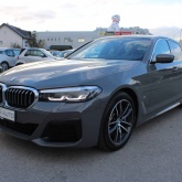 BMW serija 5 530d xDrive M-paket *NAVIGACIJA, LED, KAMERA*