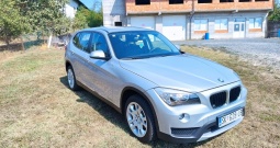 BMW X1 1.8 xdrive 4x4 samo 121000 km, garancia, stanje odlično, kartice