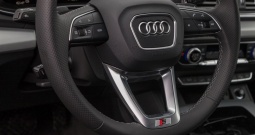 Audi Q5 SB 55 TFSIe quattro S-tronic 2xS-line 367 KS, ZRAČNI+TEM+GR SJED+KAM...