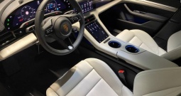 Porsche Taycan Turbo Sport Turismo 680 KS, ZRAČNI+ACC+KAM+MATIX+PANO+BOSE+CH...