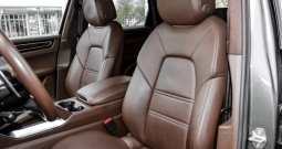 Porsche Cayenne Turbo 4.0 V8 Tiptronic S 550 KS, ZRAČNI+ACC+KAM+MATRIX+HEAD+...