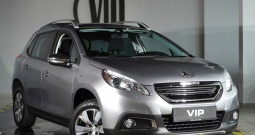 Peugeot 2008 1.2 PureTech 110 Stop Start Style+SLO+Kuka+Top