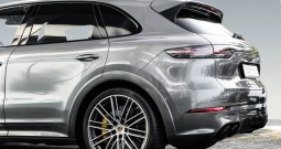 Porsche Cayenne Turbo 4.0 V8 Tiptronic S 550 KS, ZRAČNI+ACC+KAM+MATRIX+CHRONO