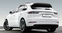 Porsche Cayenne Turbo 4.0 V8 Tiptronic S 550 KS, ZRAČNI+ACC+KAM+LED+PANO+CHR...