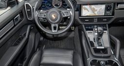 Porsche Cayenne Turbo 4.0 V8 Tiptronic S 550 KS, ZRAČNI+KAM+MATRIX+HEAD+BOSE