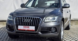 AUDI Q5 2.0 TDI quattro Sline