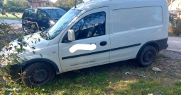 Opel combo 1. 3. Cdti 1300 čitaj oglas