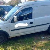 Opel combo 1. 3. Cdti 1300 čitaj oglas