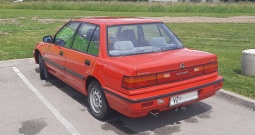 Honda Civic sedan iz 1991. u besprijekornom stanju