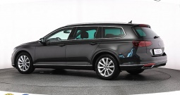 VW Passat Variant 2.0 TDI DSG Elegance 150 KS, ACC+KAM+LED+GR SJED+NAVI+ASIST