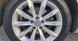 VW passat b8 1.6 tdi - 105 kw, 267 tkm, highline oprema, registracija do 07/25.