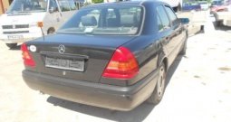 Mercedes C-klasa 200