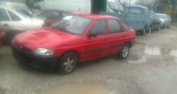 Ford Escort 1.3 CLUB (REZERVNI DIJELOVI ILI U KOMPLETU)