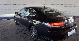 VW PASSAT 2.0 TDI 4MOTION, 21.500,00 €