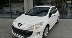 PEUGEOT 308 1,6 VTI, 5.990,00 €