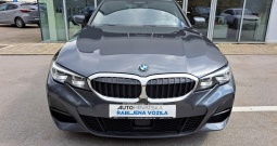 BMW SERIJA 3 TOURING 320d XDRIVE M-pack - Jamstvo 15 mjeseci, 31.900,00 €