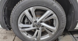 VW T-Roc 2.0 TSI 4M DSG R-Line 190 KS, ACC+KAM+LED+GR SJED+VIRT+NAVI+ASIST