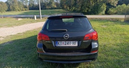 Opel Astra 1.7 cdti sw 96 kw-servisna knjiga-puno dodatne opreme-kartice