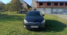 Opel Astra 1.7 cdti sw 96 kw-servisna knjiga-puno dodatne opreme-kartice