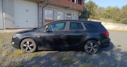 Opel Astra 1.7 cdti sw 96 kw-servisna knjiga-puno dodatne opreme-kartice