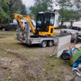 Mini bager JCB 19C1, 2018.g. + prikolica transportna strojeva nosivosti 3,5t