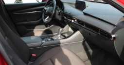 Mazda 3 1.8D Skyactive AUTOMATIK *HEAD-UP, NAVIGACIJA, KAMERA*