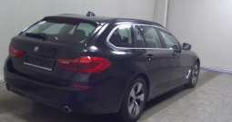 BMW 520d xDrive Touring Aut. 190 KS, ACC+KAM+LED+GR SJED+PANO+HEAD+NAVI+ASIST