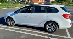 Opel Astra J Karavan 1.7 CDTI