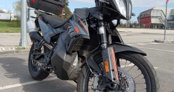 KTM 890 Adventure 2023. g., reg. 8 mj/2025., km 4555, Garažiran