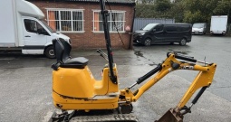 Mini bager JCB 8008 JCB u perfektnom stanju