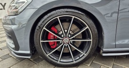 VW Golf 7.5 GTi TCR DSG, 290 ks, Dynaudio, Led, Virtual, 18"