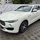 Maserati Levante 3.0D Q4 Automatik, Led, Panorama, Kamera, Koža, 21"