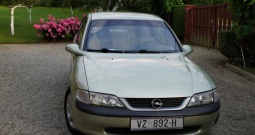 Opel Vectra 1,6 i 16V, prvi vlasnik