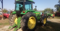 John Deere 3650