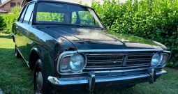 Ford Cortina